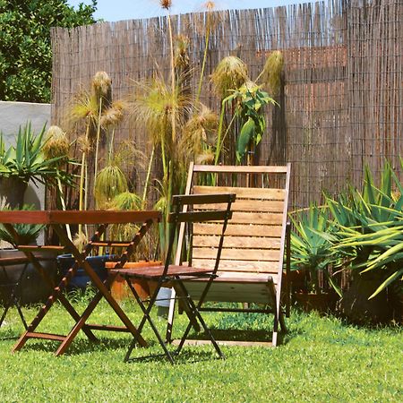 Vila Vale Guest House - Surf & Yoga Charneca  Eksteriør billede
