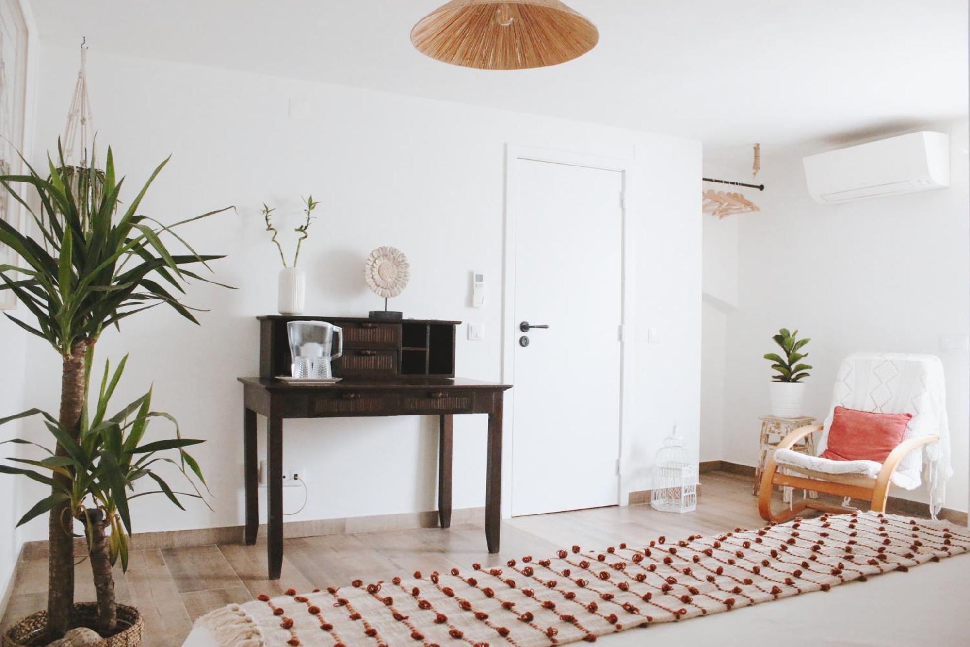 Vila Vale Guest House - Surf & Yoga Charneca  Eksteriør billede