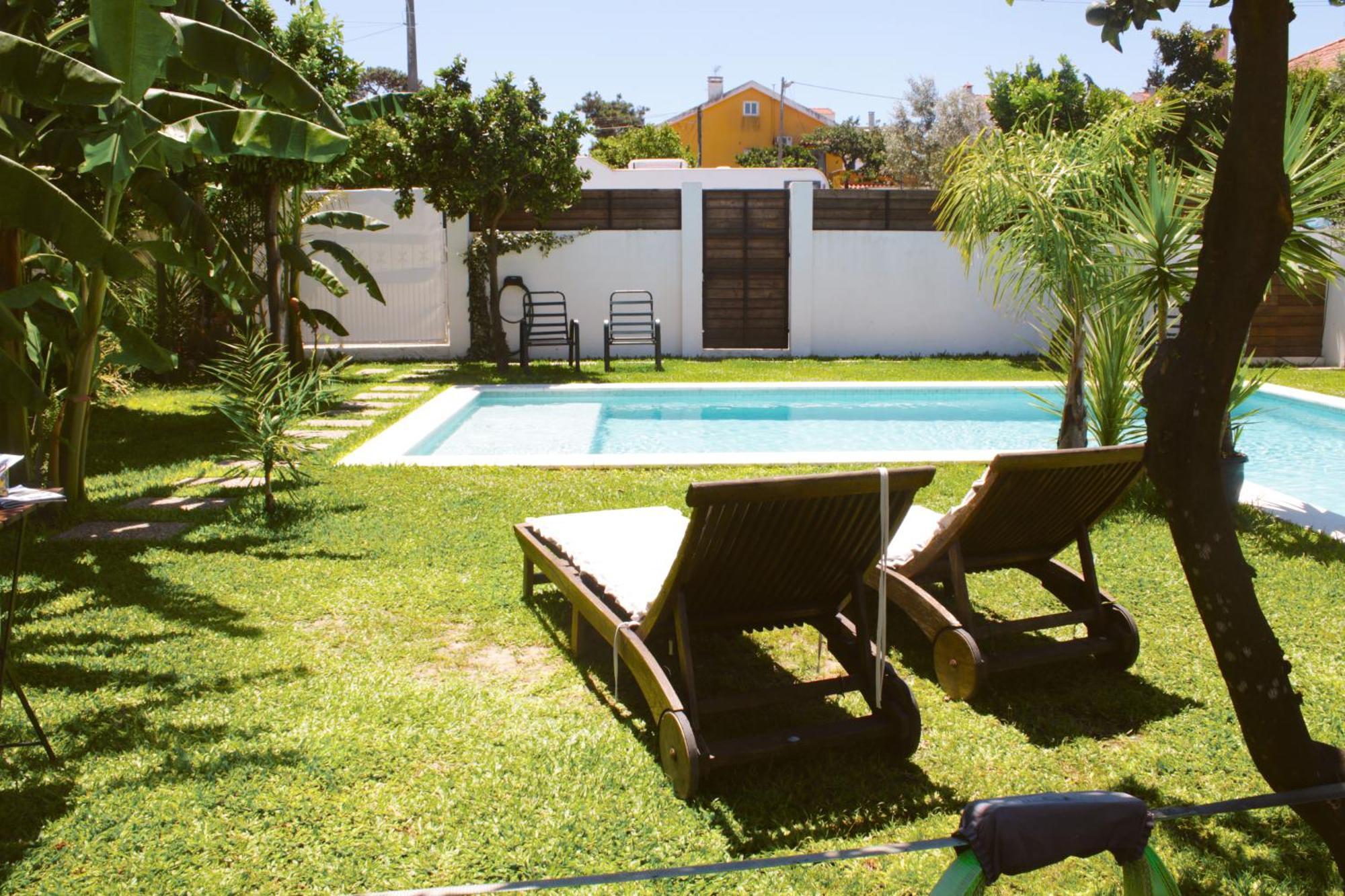 Vila Vale Guest House - Surf & Yoga Charneca  Eksteriør billede